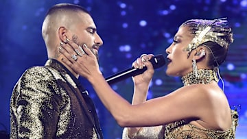 JLo y Maluma contaron en sus redes sociales que trabajan en un tema musical