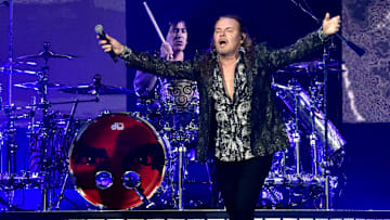 Maná es una banda de pop mexicana que se formó en 1986 en Guadalajara, Jalisco