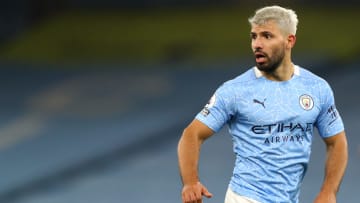 Luego de varios meses sin jugar, el Kun Agüero volvió a jugar un partido oficial.