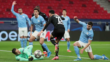 Manchester City v Borussia Moenchengladbach - UEFA Champions League Round Of 16 Leg Two