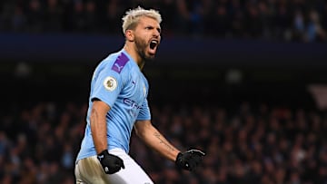 El Kun Agüero conoce su valoración del FIFA en directo