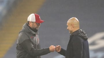 Klopp y Guardiola se saludan