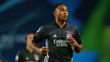 Kenny Tete pourrait rejoindre l'OM