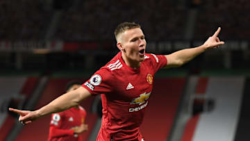 Manchester United v Leeds United - Premier League