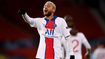 Neymar se voit comme un grand frère pour Kylian Mbappé