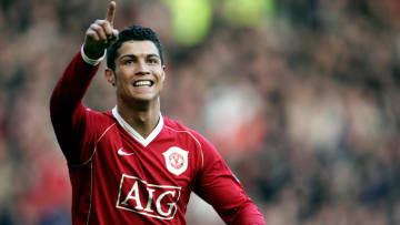 Manchester United's Cristiano Ronaldo ce