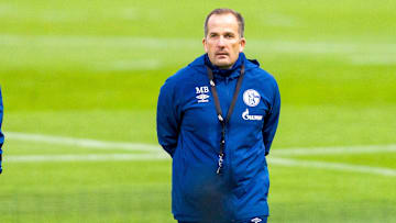 Manuel Baum leitet am Samstag sein erstes Schalke-Spiel