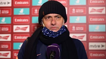 José Mourinho é fluente em seis idiomas, Guardiola também... Veja outros poliglotas no mundo do futebol.  