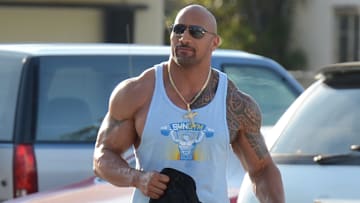 The Rock dijo que se mantuvo positivo para poder superar el virus