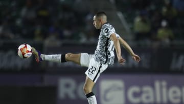 Álvaro FIdalgo con el América