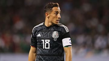 Andrés Guardado está cerca de superar a Claudio Suárez 