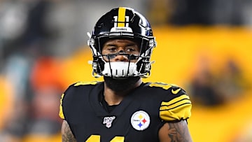 Miami Dolphins v Pittsburgh Steelers
