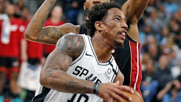 DeMar DeRozan anotó 20 puntos para ser clave en la ofensiva de los Antonio Spurs