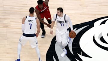 Doncic podría estar fuera a lo menos un par de semanas debido a la lesión que sufrió