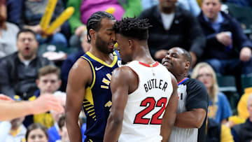 Warren y Butler estarán frente a frente este lunes