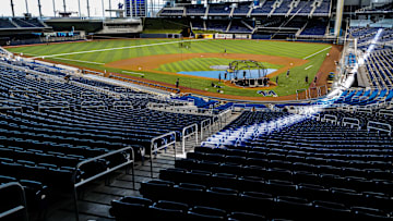 El equipo de Florida se pone a tono para la campaña en su sede de Miami
