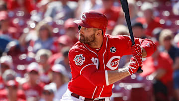 Joey Votto le rindió un homenaje póstumo al dominicano Tony Fernández