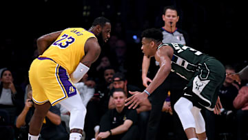 LeBron habló del nuevo contrato de Giannis