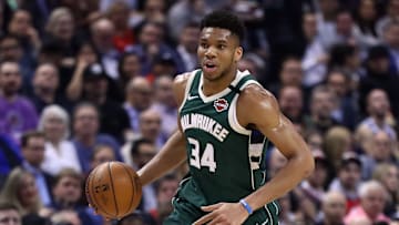 Giannis no pudo brillar en la serie ante el Heat por una lesión