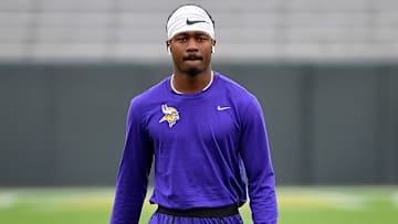 Minnesota Vikings v Green Bay Packers