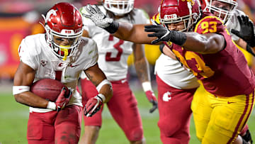 USC football defensive lineman Marlon Tuipulotu.
