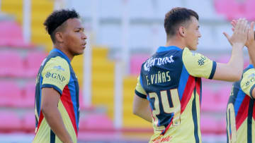 Federico Viñas y Roger Martínez en el América