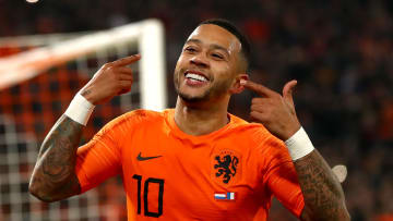 Memphis Depay es el elegido por Koeman para suceder a Suárez