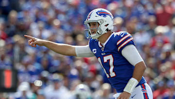 New England Patriots v Buffalo Bills