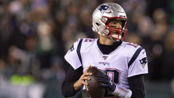 Tom Brady superó una molestia en el codo y jugará en la Semana 12 ante los Cowboys