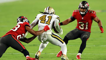 Kamara resaltó como uno de los mejores corredores de la NFL durante la temporada que concluyó
