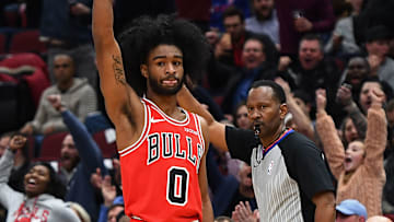 Coby White consigue marca de triples como novato ante los Knicks