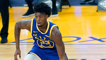 Wiseman está logrando adaptarse de buena manera en los Warriors