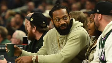 Green Bay Packers linebacker Za'Darius Smith thinks Aaron Rodgers could play 10 more seasons.