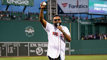 David Ortiz volvió al Fenway Park y aseguró que su recuperación es positiva