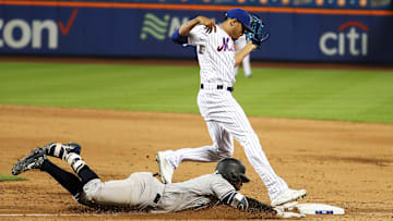 New York Yankees v New York Mets
