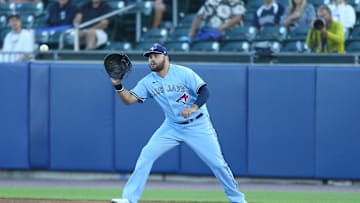 Rowdy Tellez es nuevo jugador de los Cerveceros