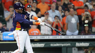 Yuli Gurriel es el segundo jugador de los Astros que es campeón bate