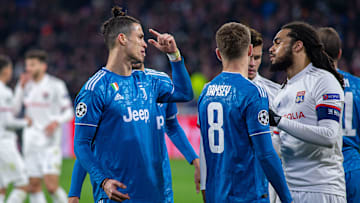 Olympique Lyon v Juventus - UEFA Champions League Round of 16: First Leg