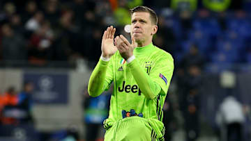 Olympique Lyonnais v Juventus - UEFA Champions League