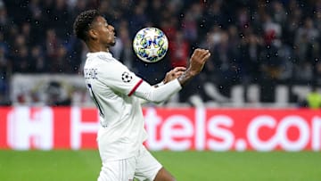 Jeff Reine joga bonito Adelaïde. 