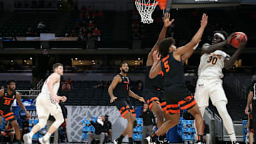 Oregon State v Loyola Chicago