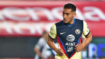 El defensa uruguayo interesa al equipo inglés