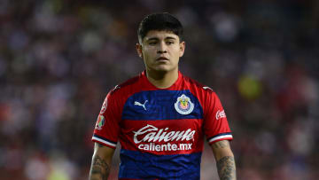 Javier López en un partido de las Chivas del Guadalajara.