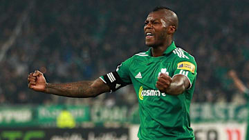 Djibril Cissé lors de son passage au Panathinaikos. Djibril Cissé lors de son passage au Panathinaikos.