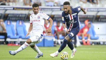 Houssem Aouar lors de son dernier match face au PSG en finale de la Coupe de France. 
