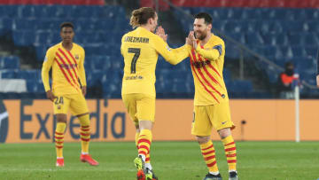 Paris Saint-Germain v FC Barcelona 