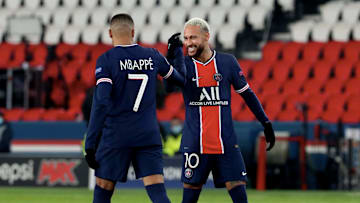 Paris Saint Germain v Istanbul Basaksehir - UEFA Champions League