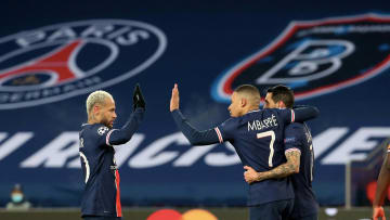 Neymar et Mbappé ont fait le show contre Basaksehir (5-1). 