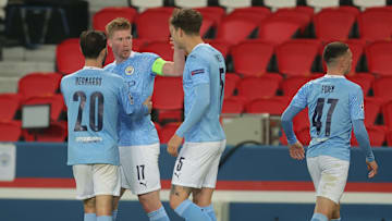 Manchester City venceu em Paris por 2 a 1