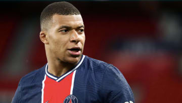 Kylian Mbappé ne souhaiterait pas prolonger au PSG. 